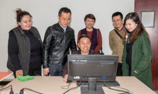 深圳市平冈中学