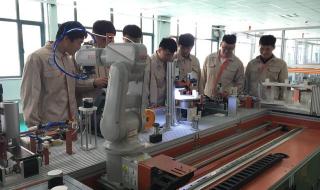 烟台汽车职业学院